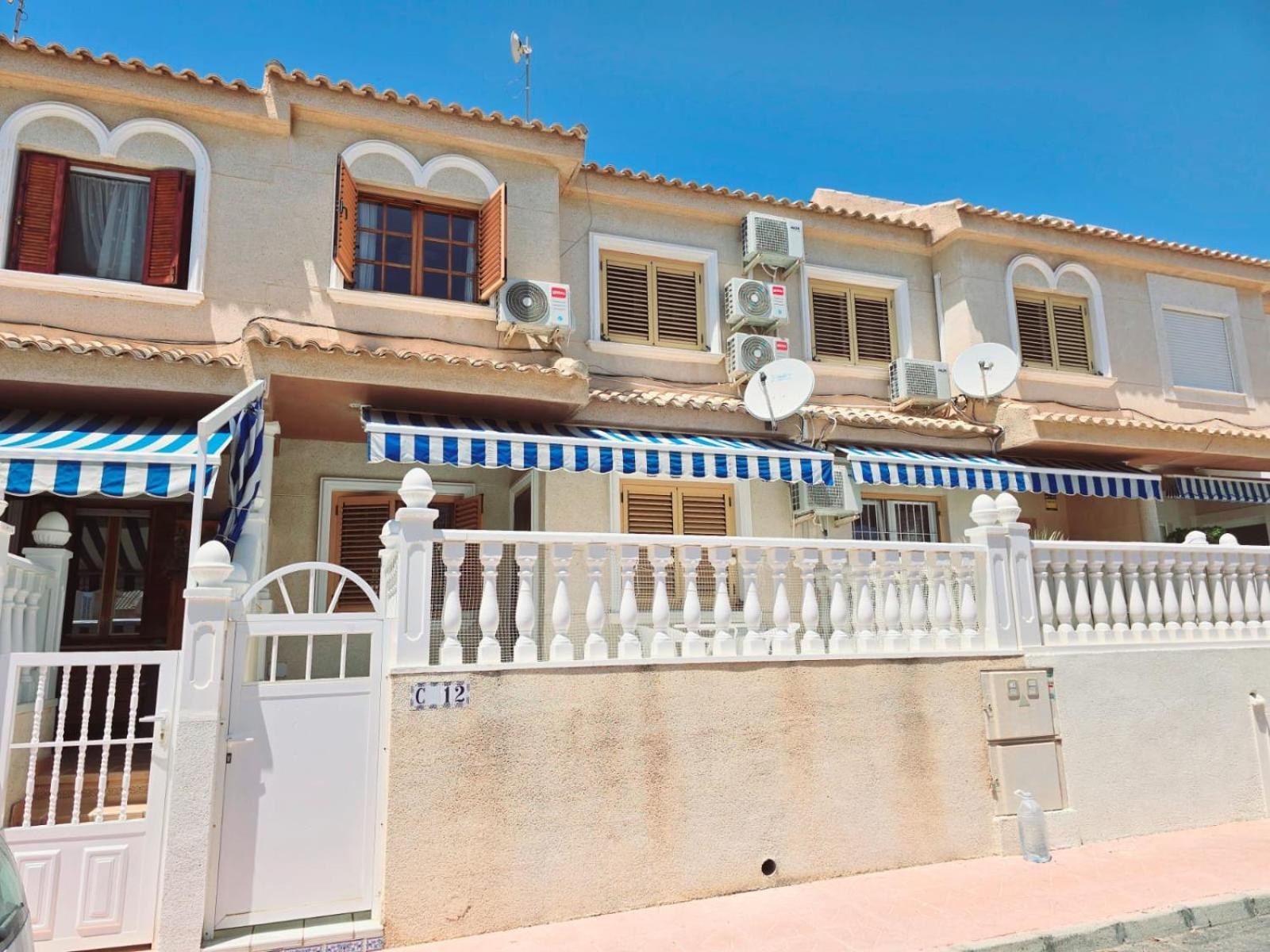 Вилла Apartament-Bungalow La Mata Торевьиа Экстерьер фото